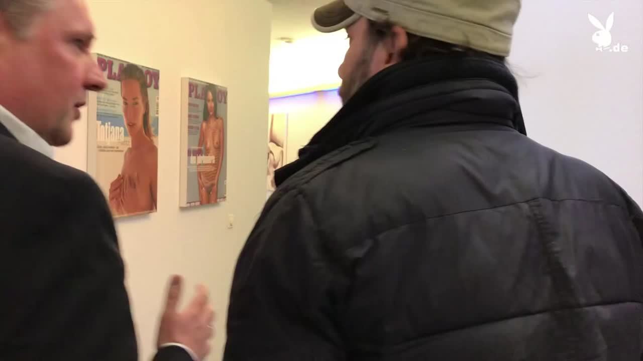 Christian Ulmen besucht die Playboy-Redaktion