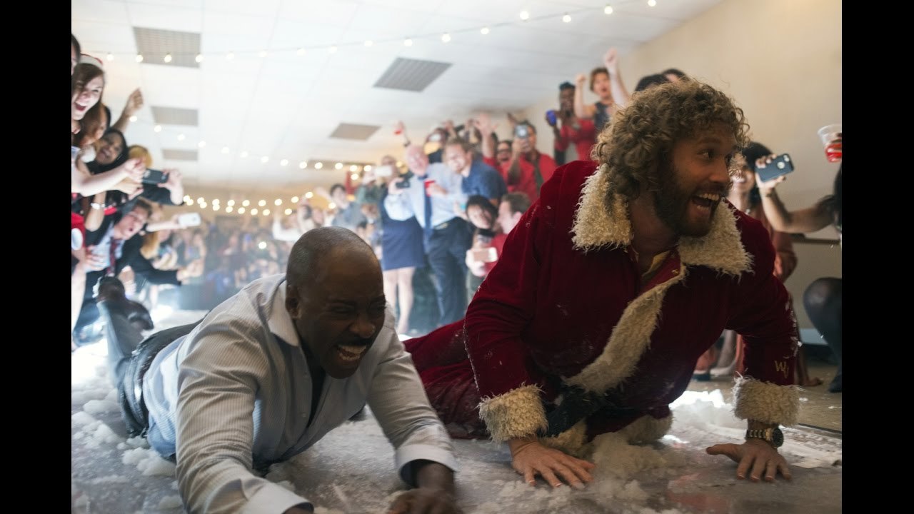 Office Christmas Party - Trailer