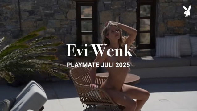 PB2507_Playmate_EviWenk_Playboy.de_V2